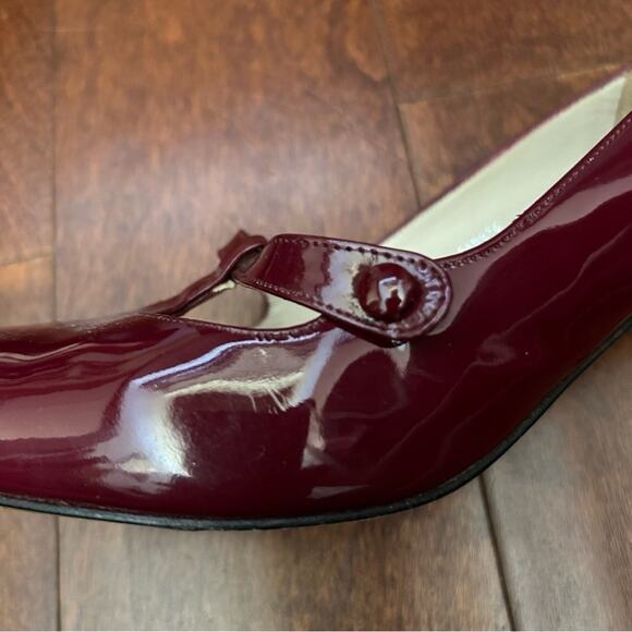 Boden Retro Oxblood Burgundy Patent Leather T Strap Heels, Mary Jane’s, Size 8.5 - Picture 10 of 16